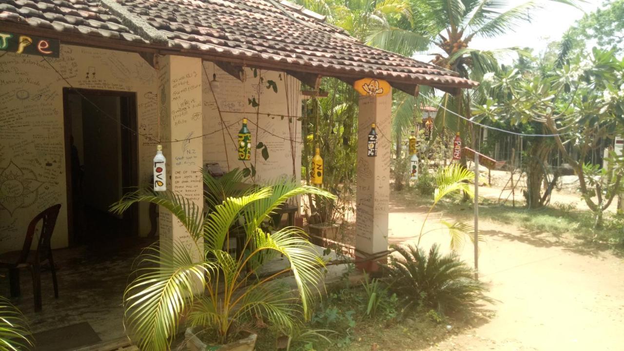 Neem Beach House 亭可马里 外观 照片