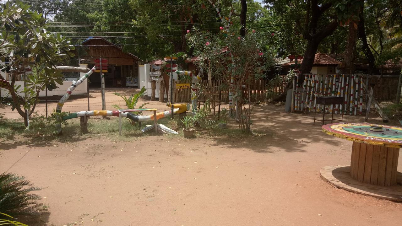 Neem Beach House 亭可马里 外观 照片